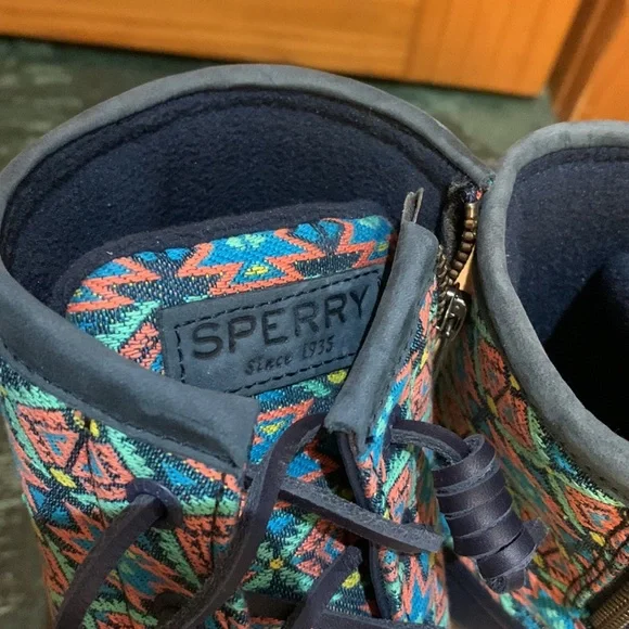 NWT Sperry Saltwater textile navy duck boots with coral bottoms - Picture 7 of 7